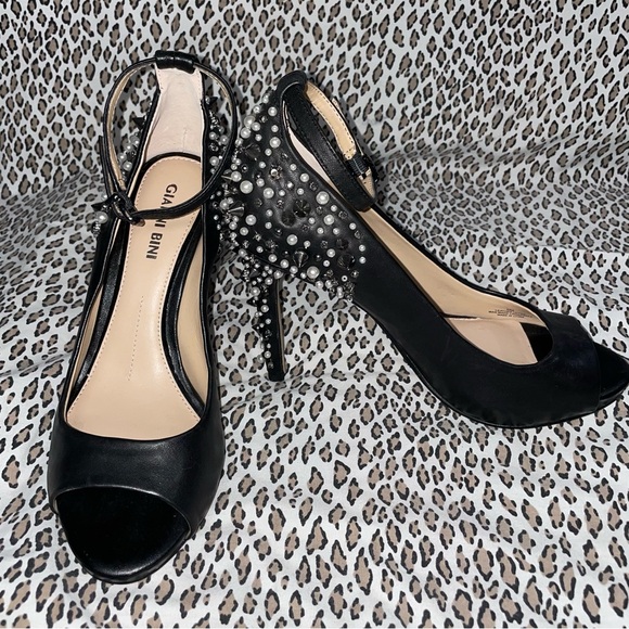 Gianni Bini Womens Ankle Strap Peep Toe Pumps Heels with Studs Pearls and Spikes - Picture 13 of 16